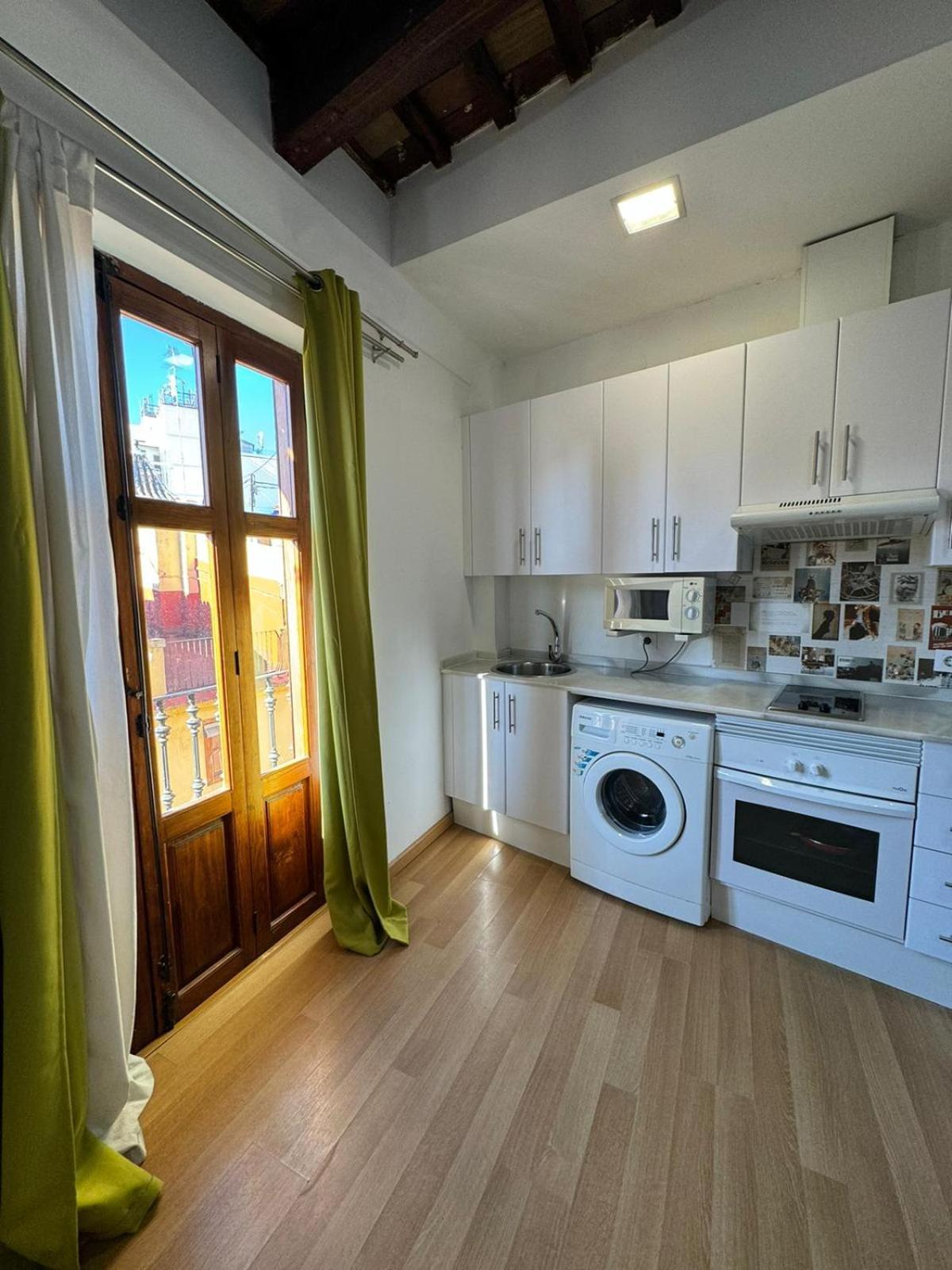 Ferienwohnung Tossal Valencia Exterior foto